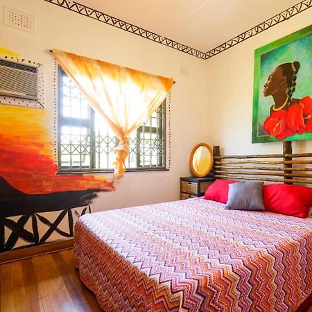 Khululekani - Durban Rasta Hide Out Backpackers Exterior photo